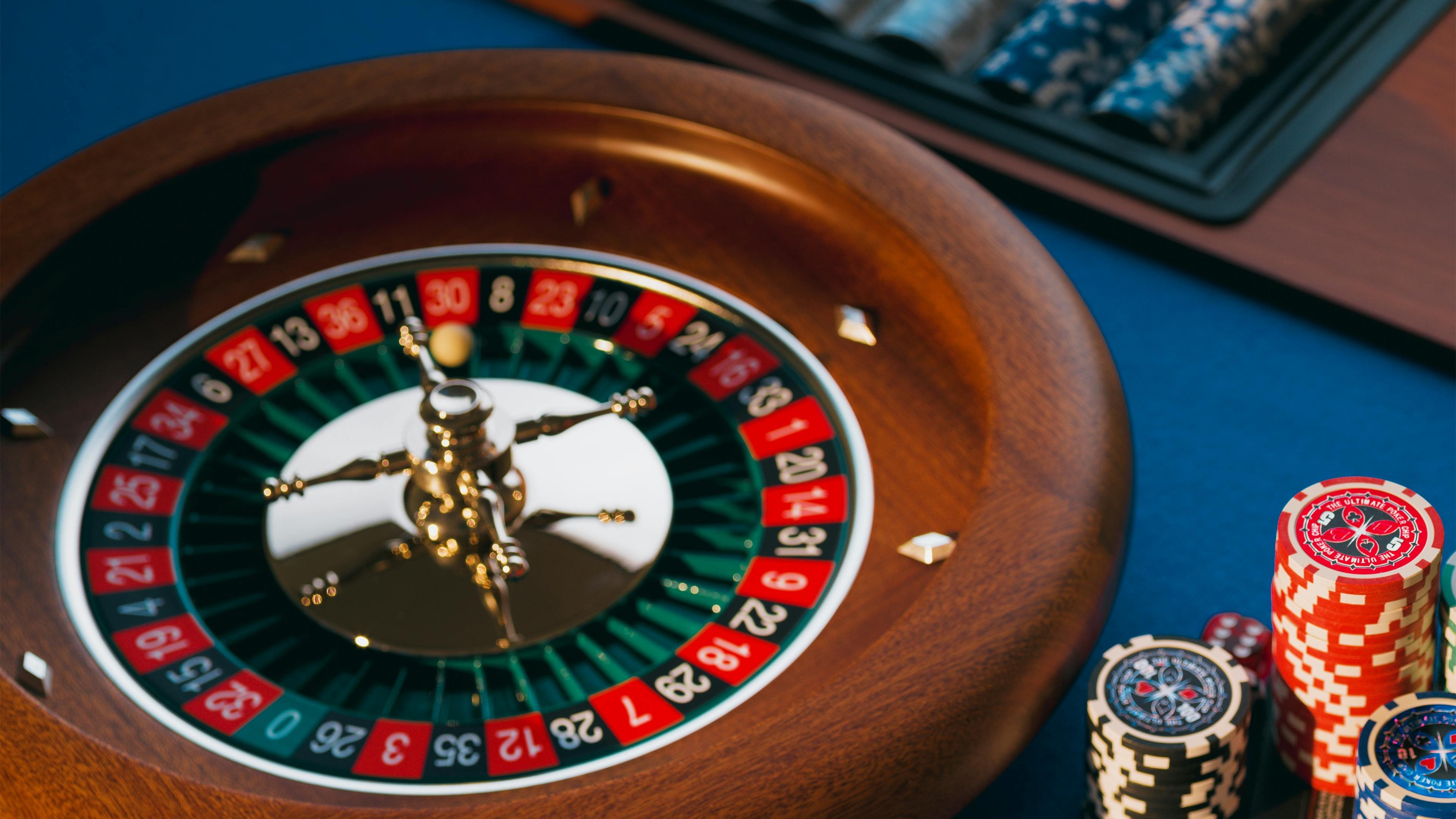 Ứng dụng 23win02 trên điện thoại Android và iOS hiển thị giao diện casino
